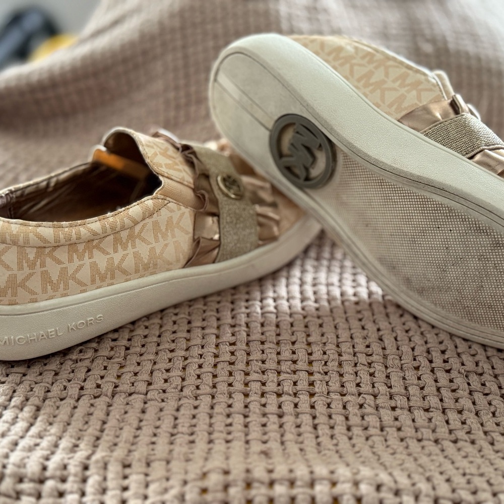 Michael Kors Tan Sneakers with Textured Design